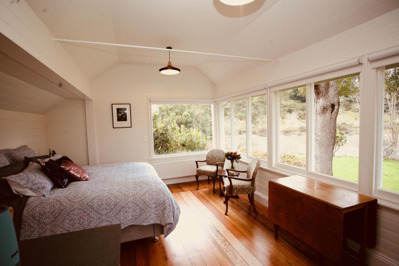 The Signal Box Hotel Whanganui Ngoại thất bức ảnh